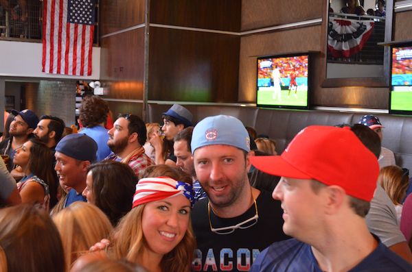 usa-soccer-fans-world-cup-party
