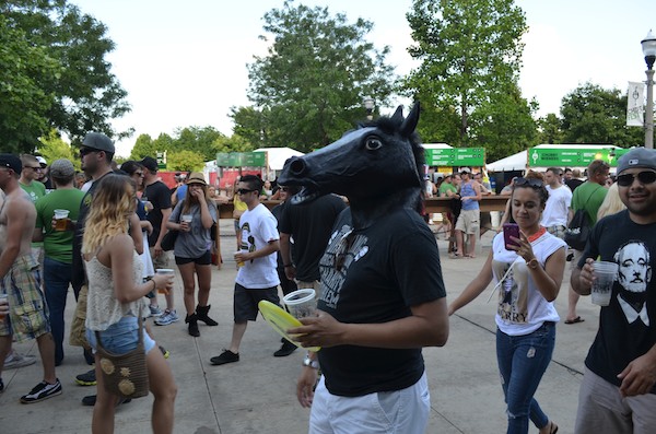 horse-head-chive-fest