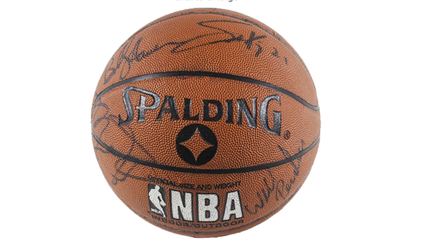 1992-chicago-bulls-signed-basketball